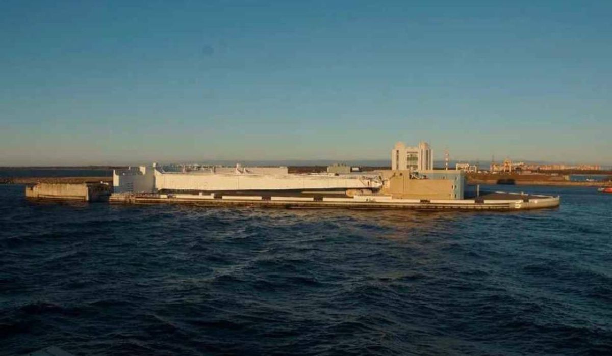 Дамбу Петербурга закроют 30 октября для временных работ Дамбу Петербурга закроют 30 октября для временных работ