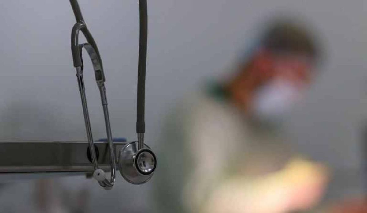 Дрозденко удвоил стипендии для студентов медицинских вузов Дрозденко удвоил стипендии для студентов медицинских вузов