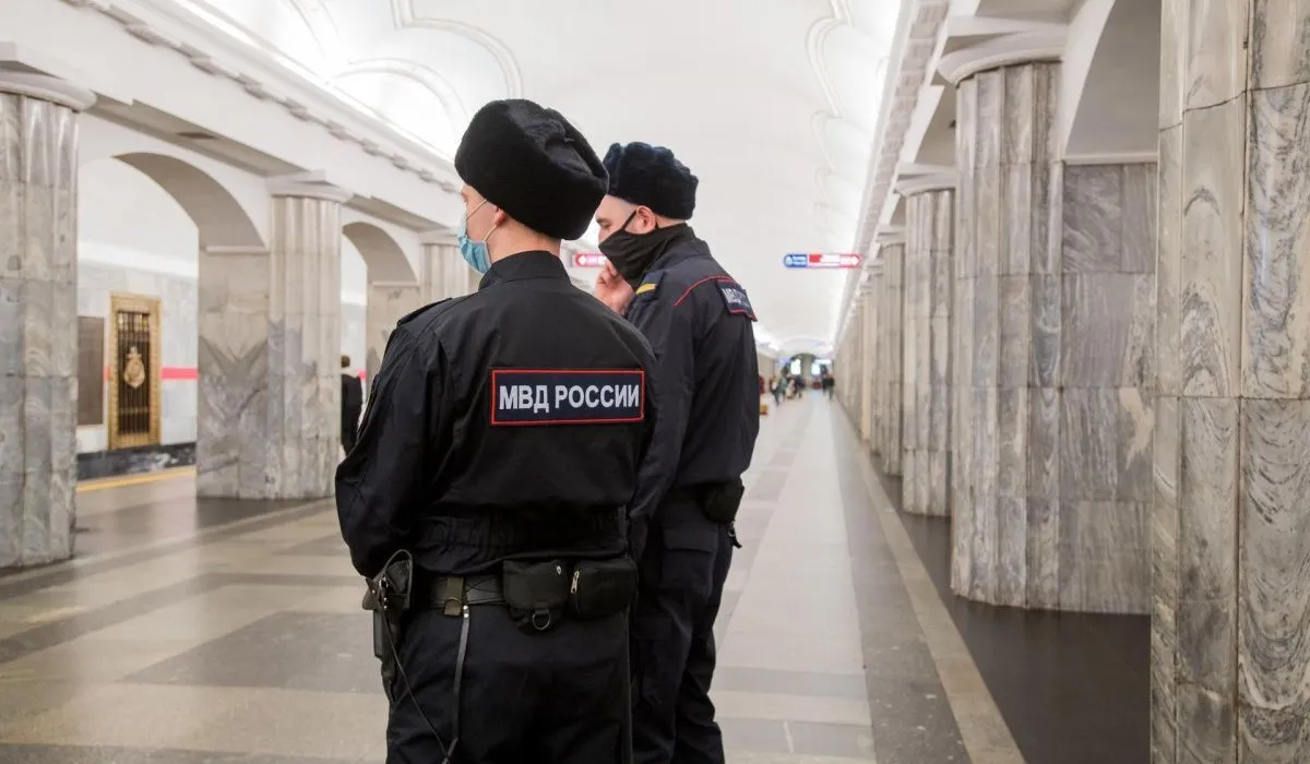 В Санкт-Петербурге поймали радиолюбителя, прослушивавшего полицейских