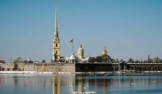 В Петербурге решили распустить два муниципалитета