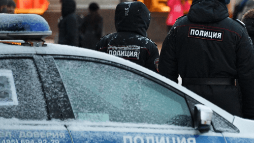 В Ленобласти остановили экс-депутата на машине с дипломатическими номерами