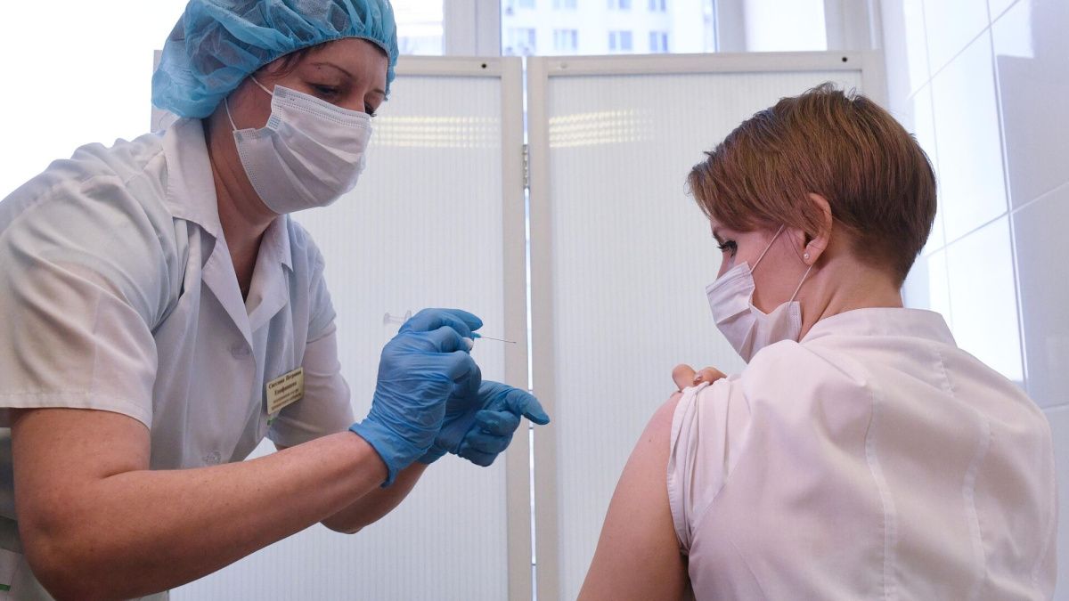 В Петербурге от гриппа привили более 1 млн человек