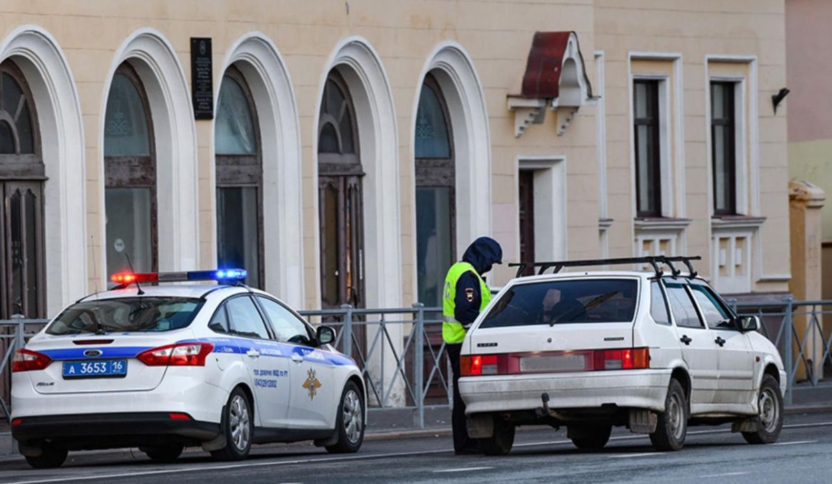 Жителей Казани просят помочь найти очевидцев ДТП