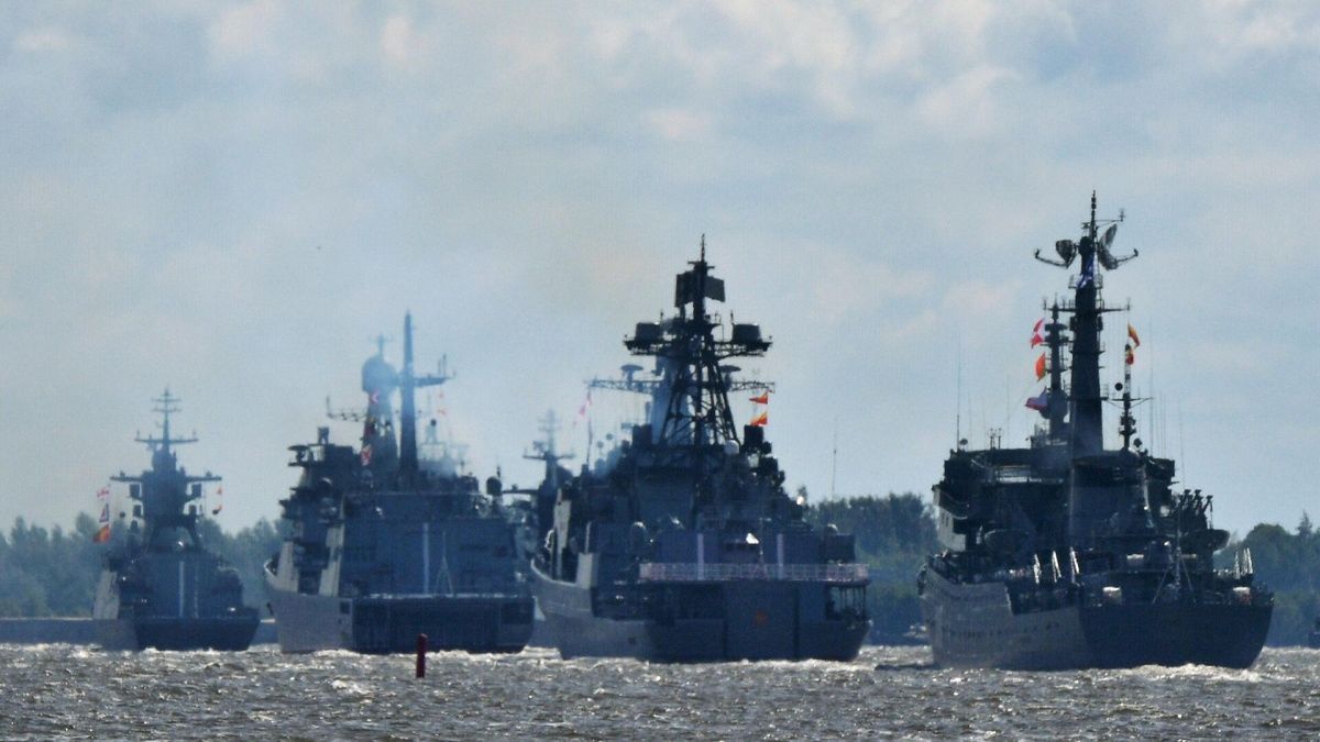 В Петербурге стартовали торжества по случаю Дня Военно-морского флота