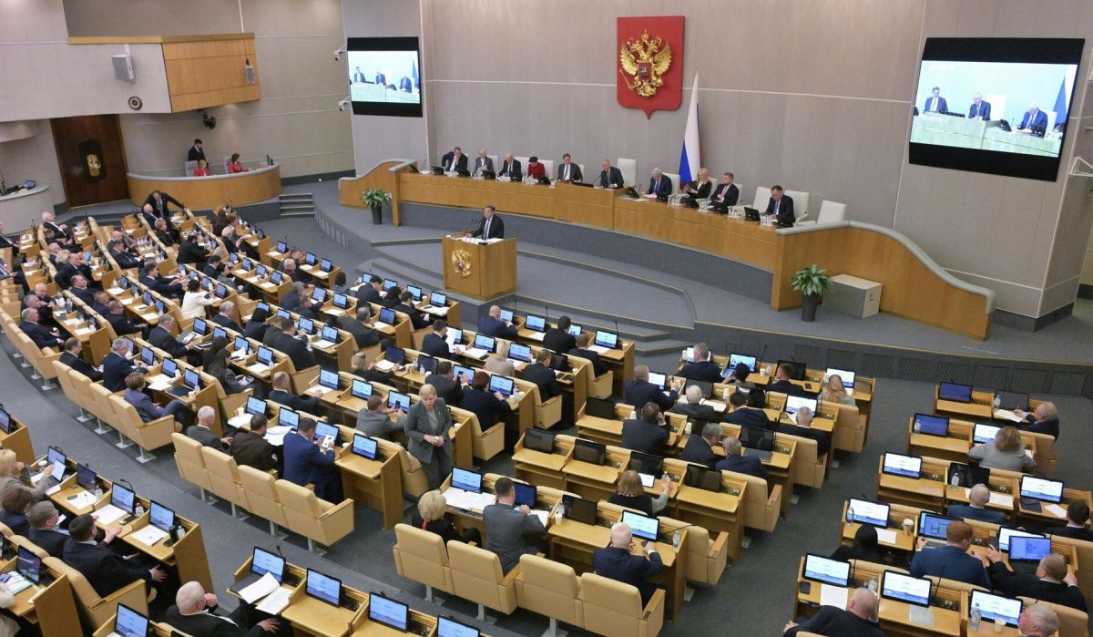 Госдума утвердила повышение МРОТ до 27 093 рублей с 2026 года