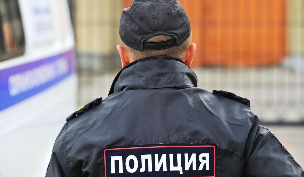 В Петербурге женщину обвинили в присвоении найденного кольца за 852 тысячи рублей