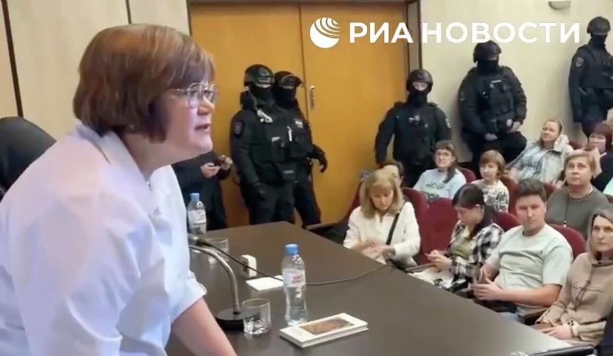 В Петербурге задержана секта, поддерживавшая Украину