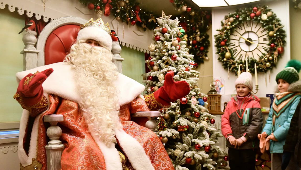 Юрист из Петербурга отказался от претензий к Деду Морозу