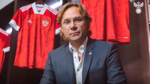 Главный тренер сборной России по футболу провёл встречу с «зенитовцами»