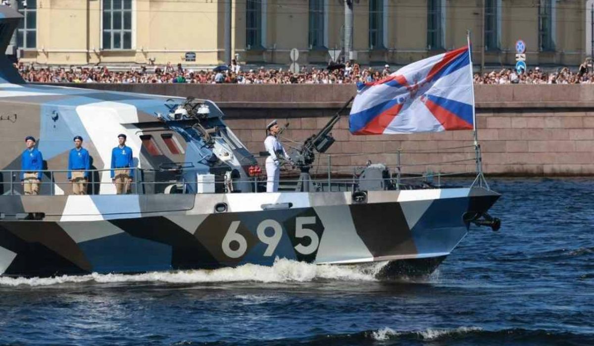 Военно-морской салон «Флот-2026» в Кронштадте пройдет без главного зрелища