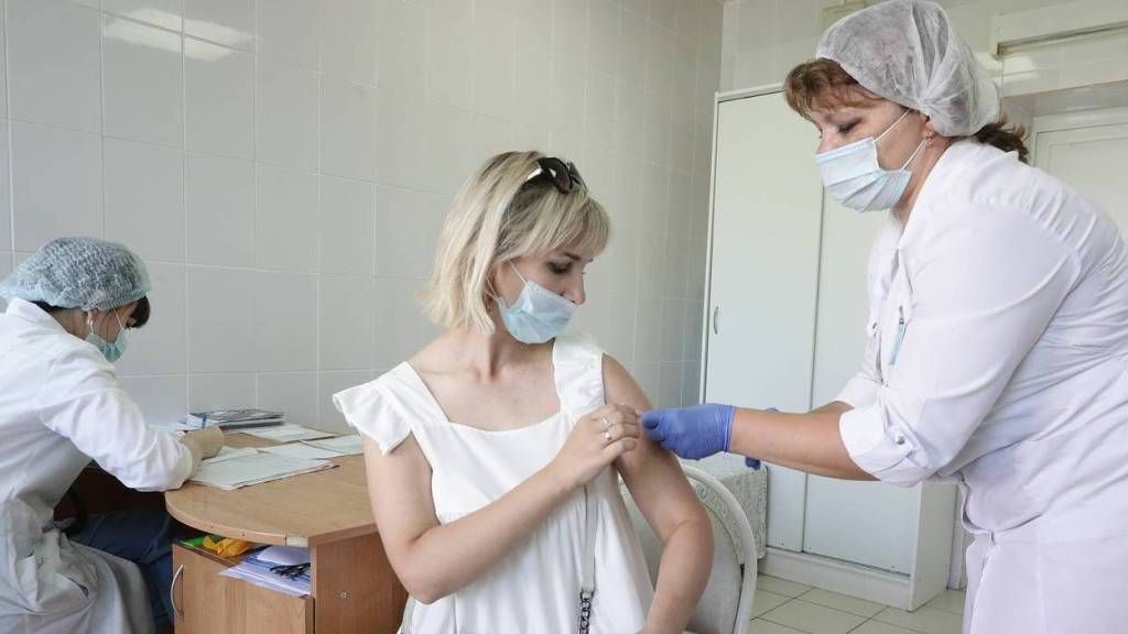 Москва и Питер поставили рекорд по суточной смертности от коронавируса