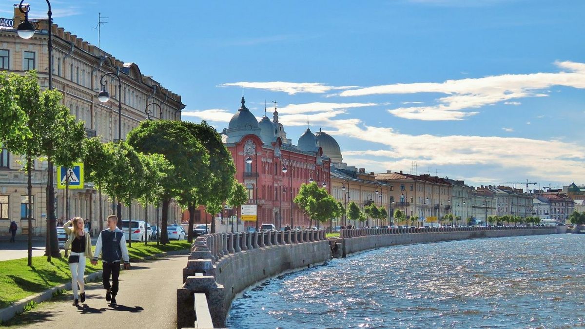 Новую зону отдыха предложили создать на набережной Макарова в Санкт-Петербурге