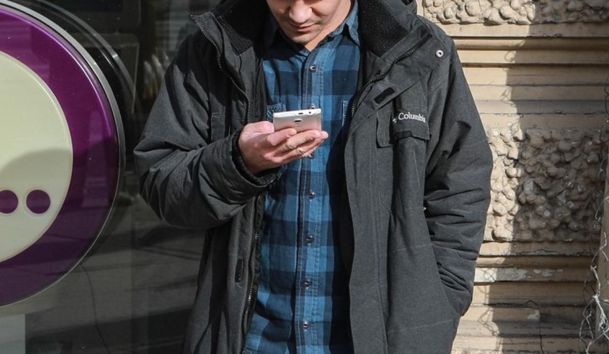 Жители Петербурга жалуются на перебои в мобильном интернете