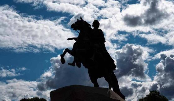 Леус рассказал о погоде в Петербурге на 27 июля
