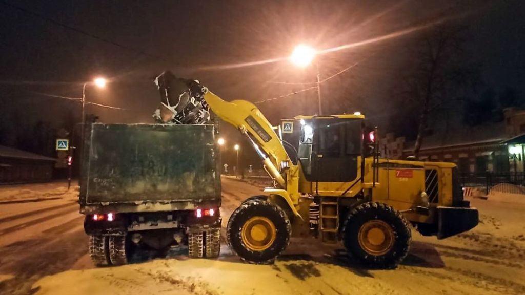 Петербуржцы назвали показухой отчёты Комблага об уборке снега