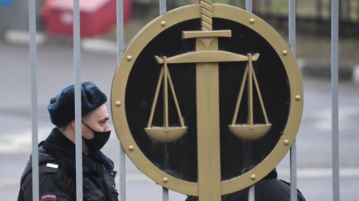 Суд Петербурга запретил два новостных сайта из Белоруссии и Франции