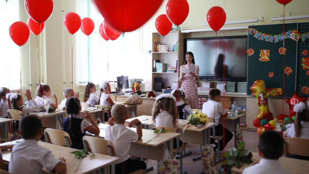 Образовательные учреждения Петербурга подготовят к учебному году к 19 авгута