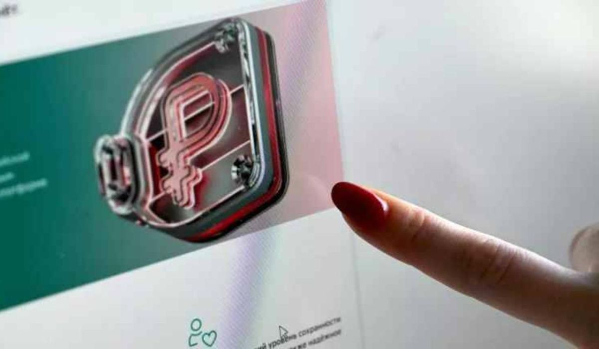Пассажир впервые приобрёл авиабилет на рейс Москва — Петербург за цифровые рубли