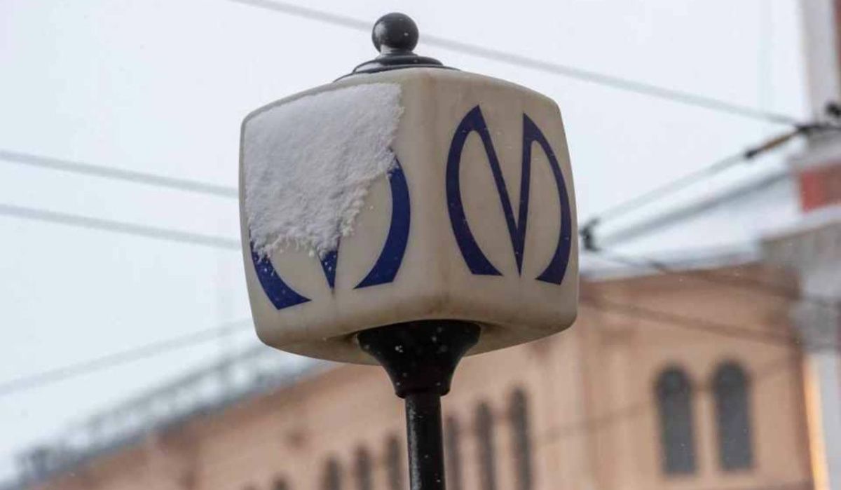 Изменен режим работы вестибюля станции метро «Звездная» в Петербурге