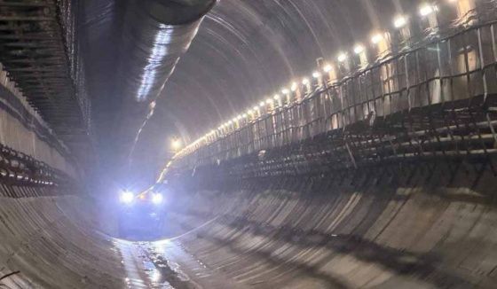 Щит «Надежда» завершает проходку до станции «Каменка» на зеленой ветке метро Петербурга