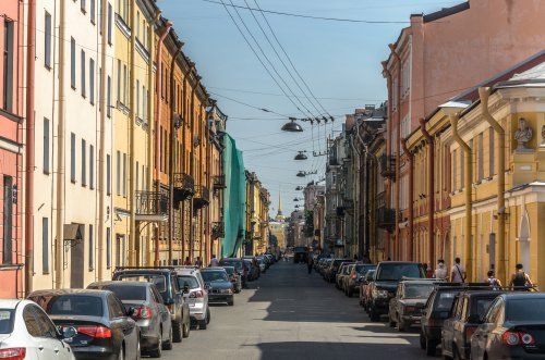 Семья Макарова усиливает влияние на градостроительство в Петербурге скупкой исторических зданий