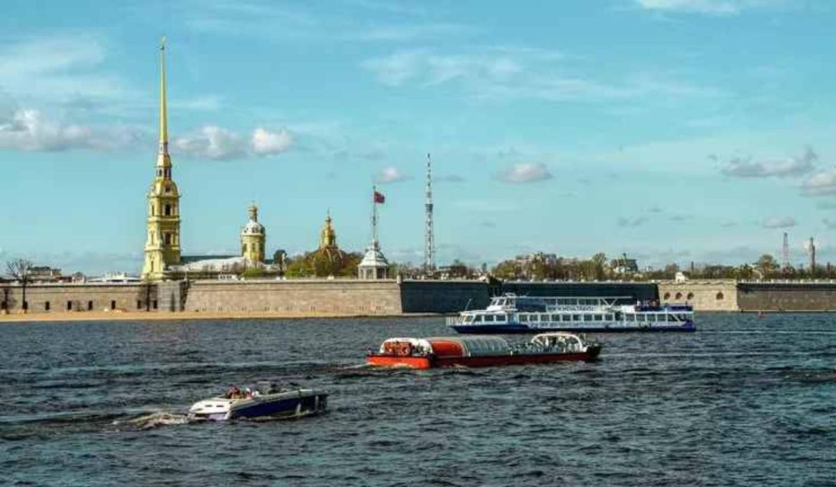 Леус рассказал о погоде в Петербурге 3 июля