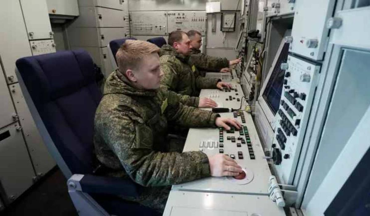 В Ленинградской области ночью сбили 14 украинских беспилотников