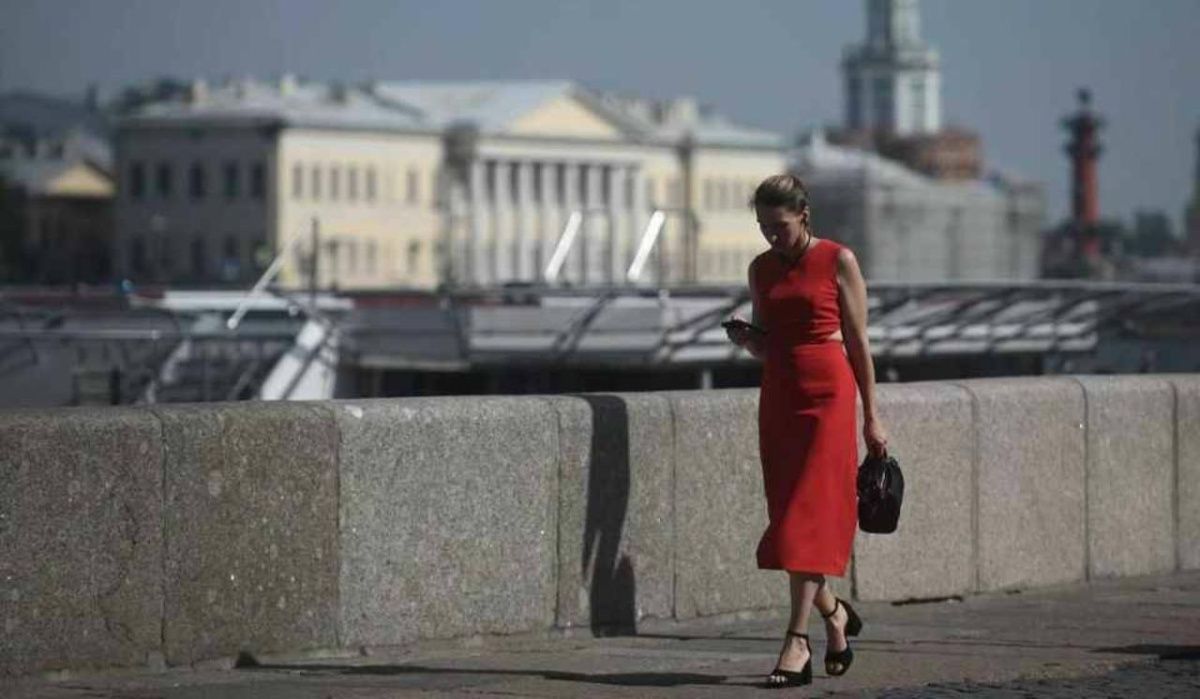 Бабье лето в Петербурге откладывается