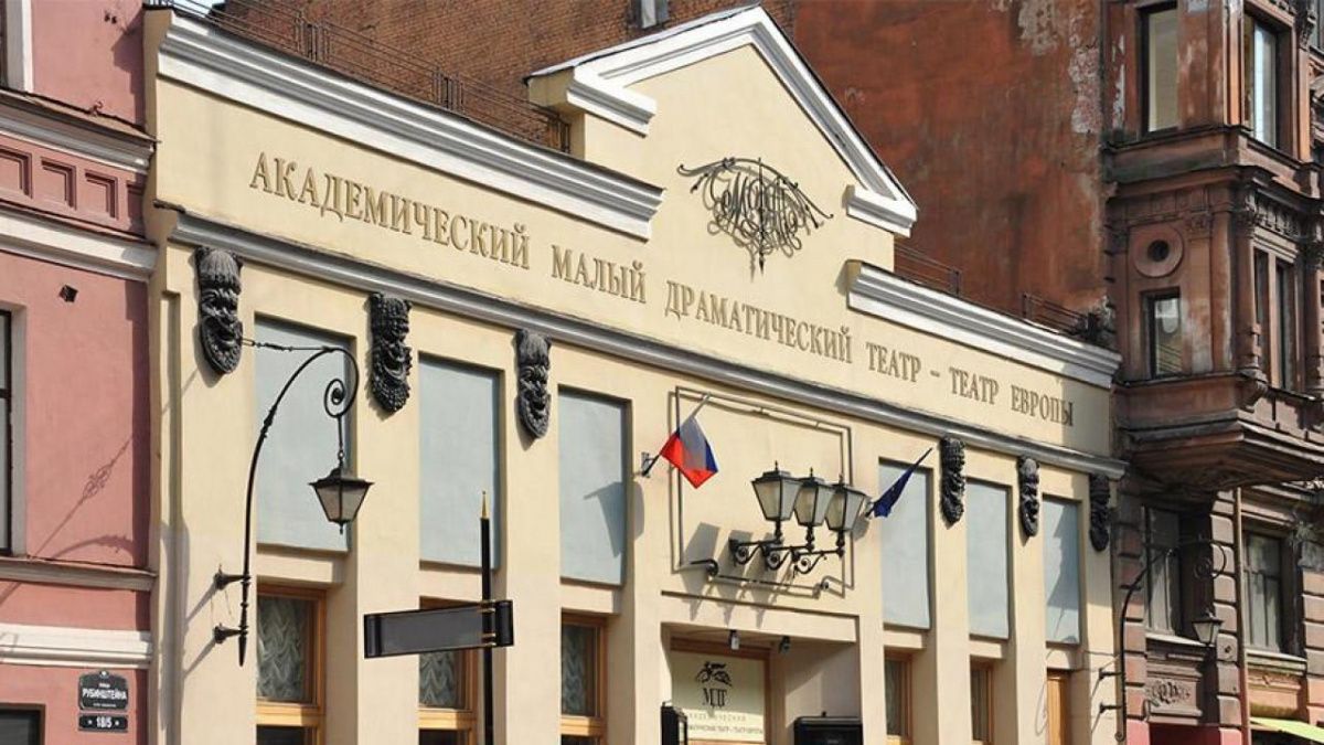 На строительство проблемной сцены МДТ в Петербурге уйдёт ещё 3 года
