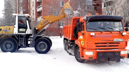 «Простые отговорки»: петербуржцы жестко раскритиковали слова Беглова по уборке снега в городе