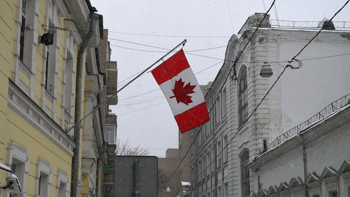 Канада поддержит Россию в Арктическом совете, сообщил посол