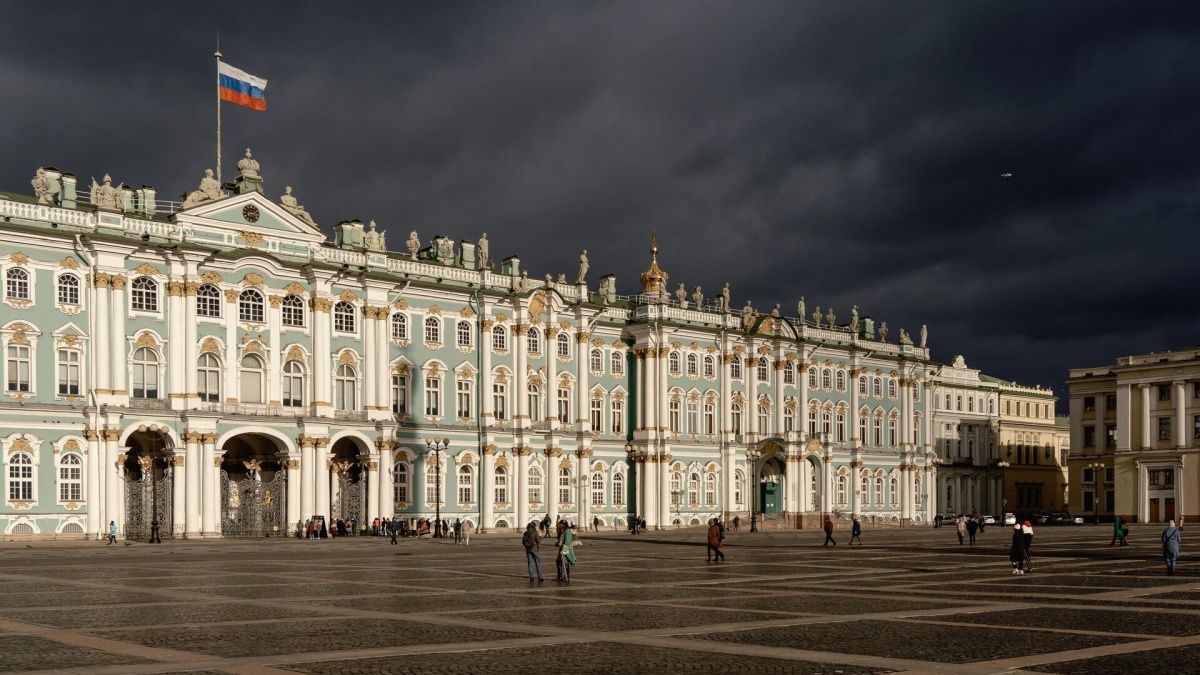 В Петербурге открывают летний туристический сезон