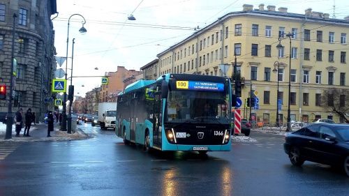 Администрация Петербурга тормозит развитие транспортной инфраструктуры дублируя коммерческие маршруты