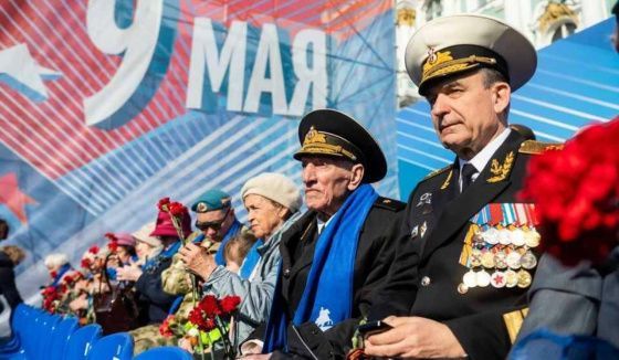 Ветераны Санкт-Петербурга смогут бесплатно пользоваться транспортом и авиаперелётами