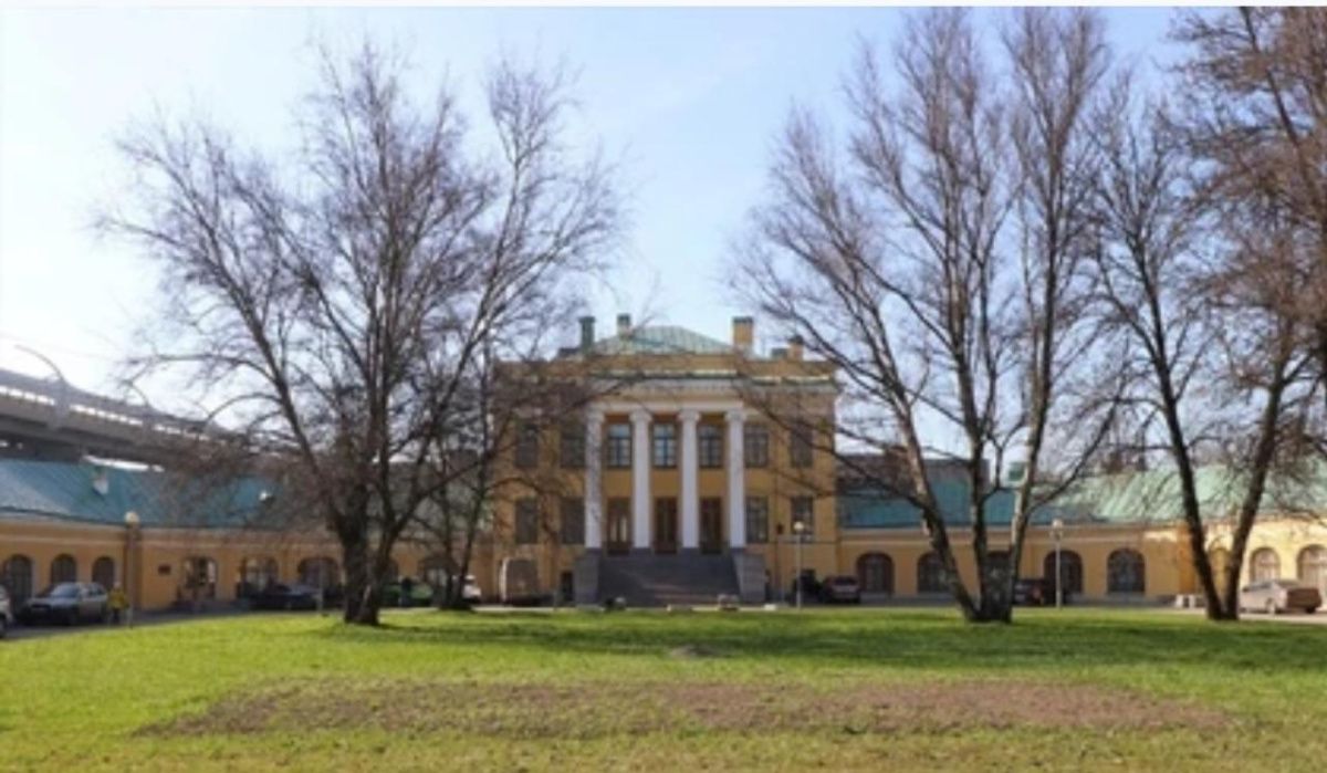 Жителей Петербурга приглашают на бесплатные экскурсии в усадьбу княгини Дашковой