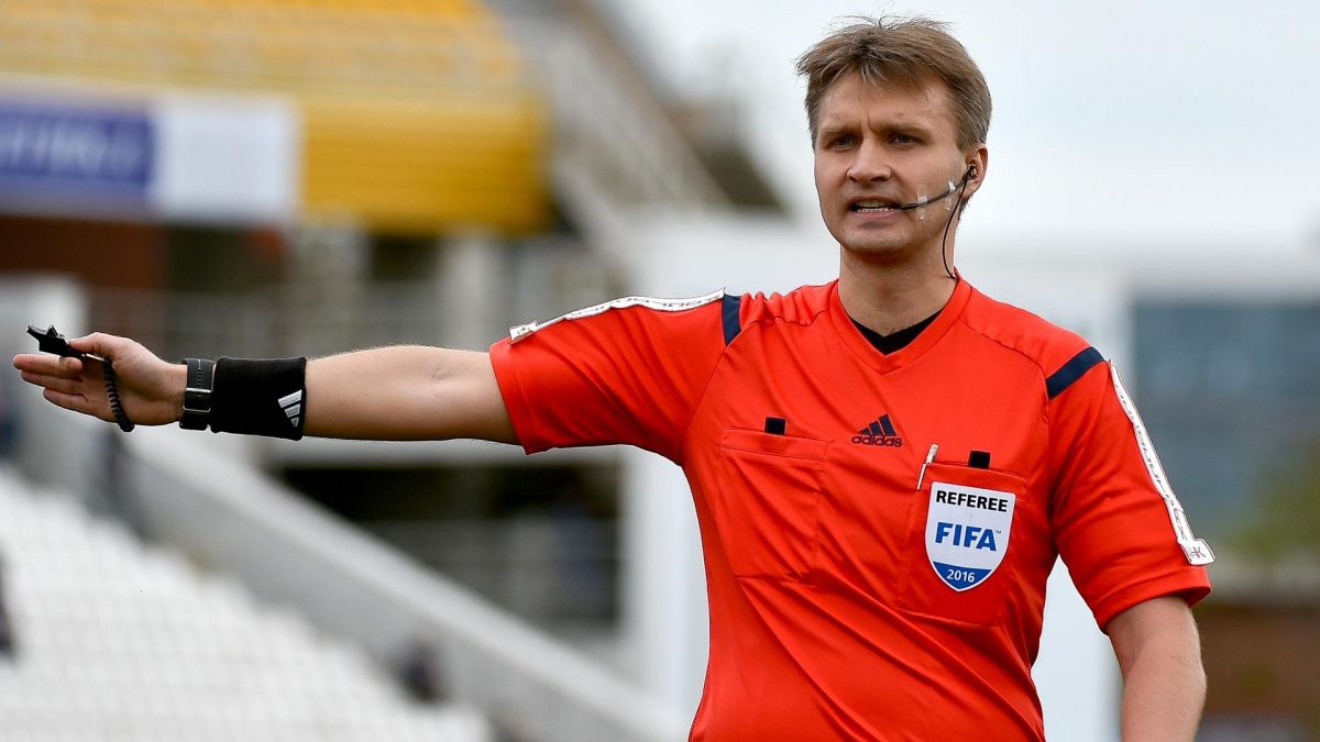 УЕФА отстранил одного из петербургских арбитров от футбола