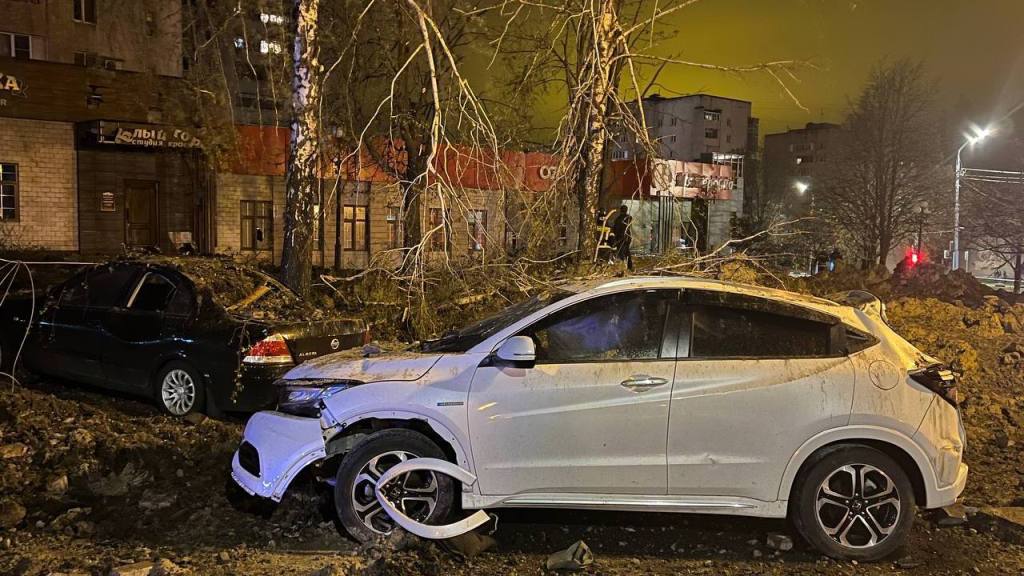 На Белгород упала и взорвалась авиабомба, есть раненые