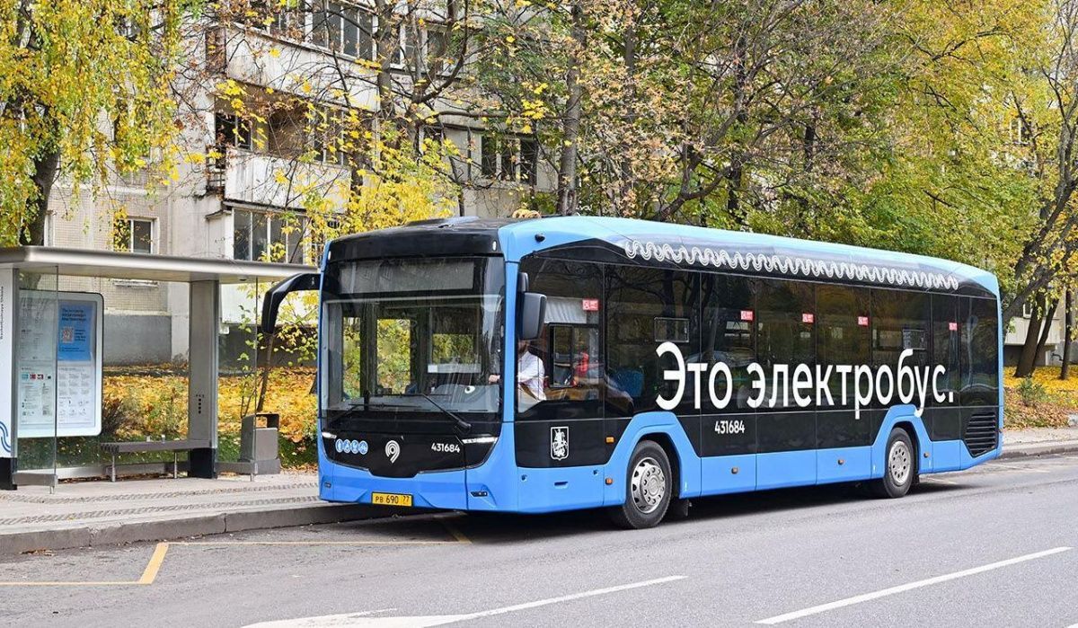 Восемь новых маршрутов электробусов начали работу в Москве