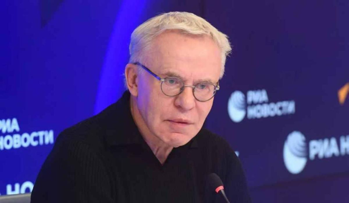 Фетисов заявил, что не понимает мотивов отставки главного тренера &quot;Динамо&quot;