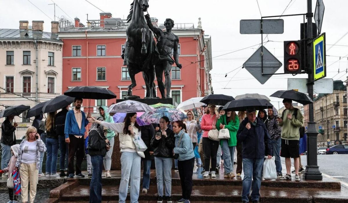 Неустойчивые воздушные массы продолжают господствовать в Санкт-Петербурге