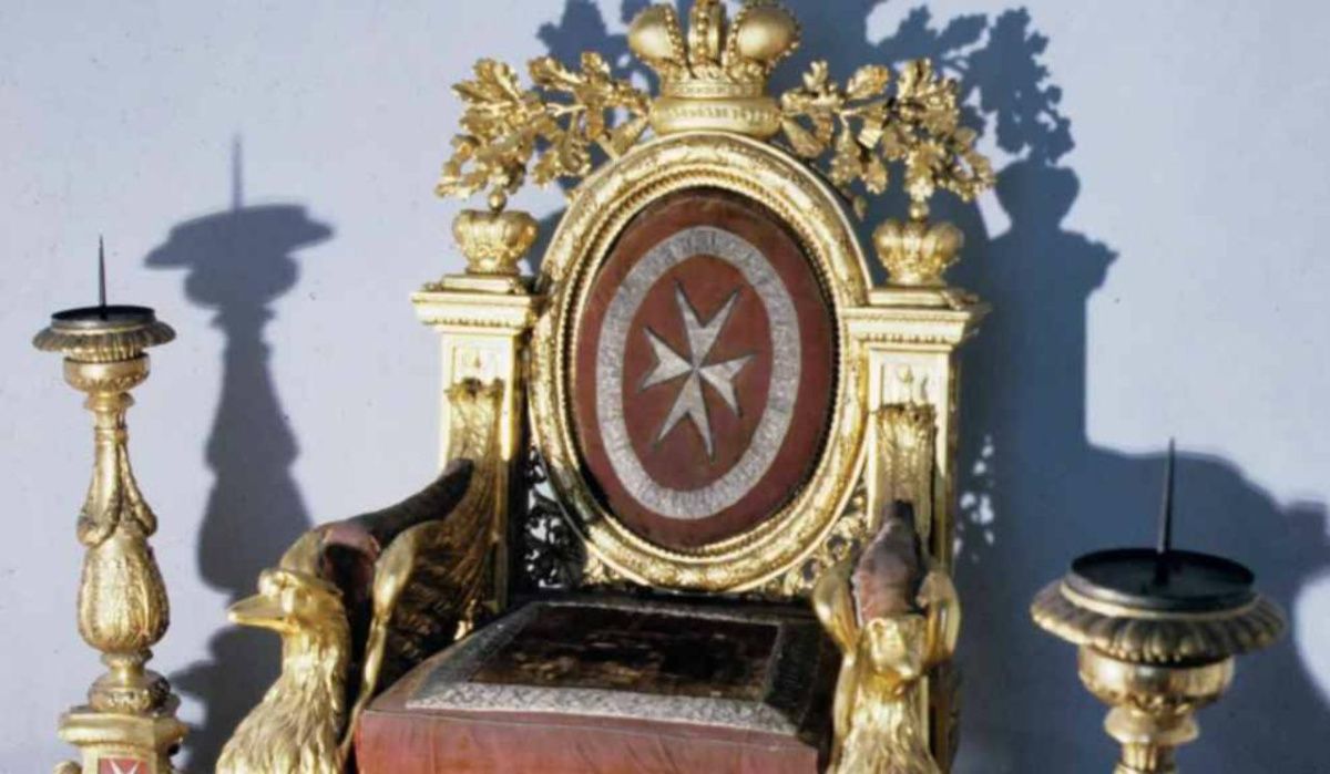 Суд обязал посетителя Эрмитажа выплатить музею почти 850 тысяч рублей