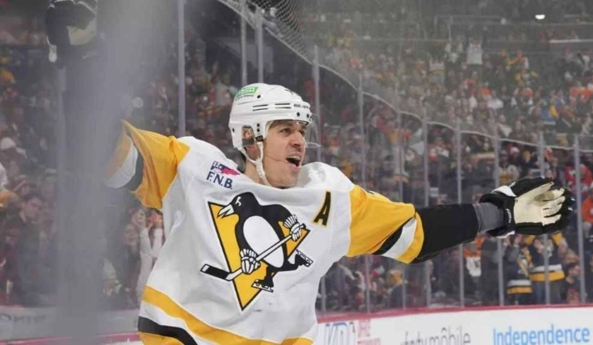 Евгений Малкин стал второй звездой дня в НХЛ