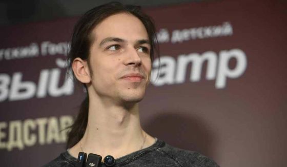 Знаменитые тренер и фигурист откроют матч "Зенит" - "Спартак"