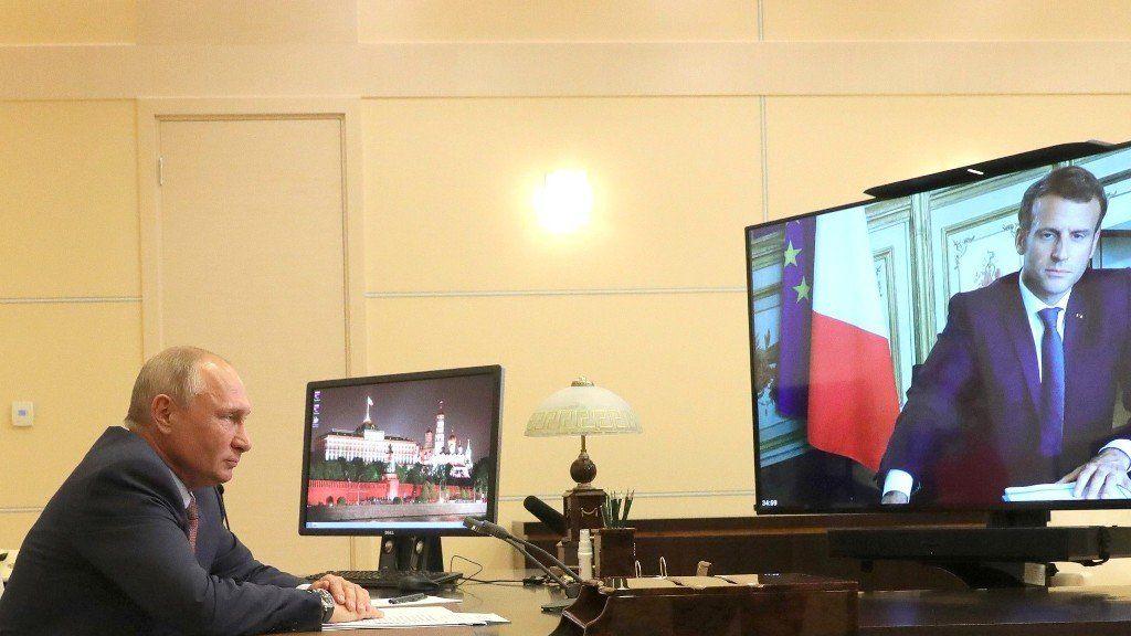 Кто пытается разрушить хорошие отношения Путина и Макрона