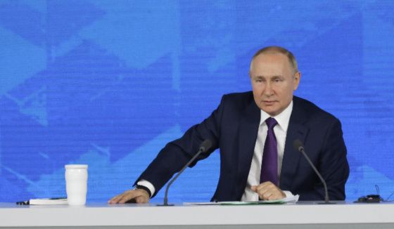 Путин поддержал возрождение Царскосельского лицея в Ленинградской области