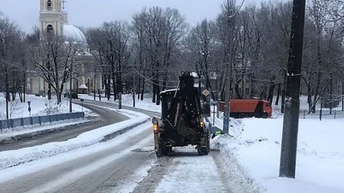 На портал «Наш Санкт-Петербург» поступило более 11 тысяч жалоб на уборку снега