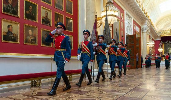 Эрмитаж откроет двери бесплатно в честь Дня защитника Отечества