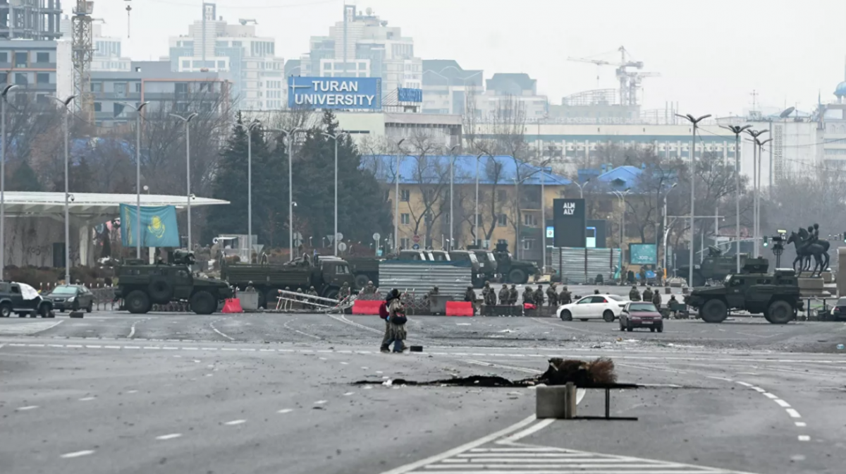 Магазины в Алма-Ате подверглись повторному разграблению