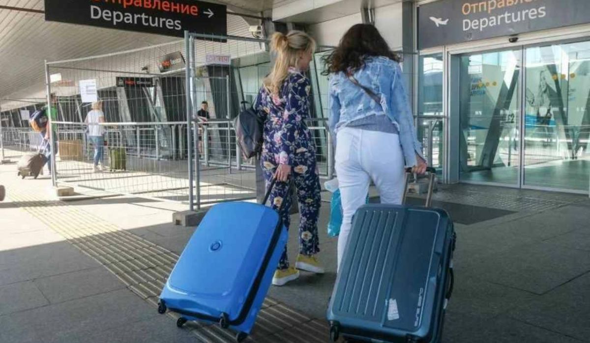 Роботы помогут в обслуживании пассажиров и уборке снега в аэропорту Пулково