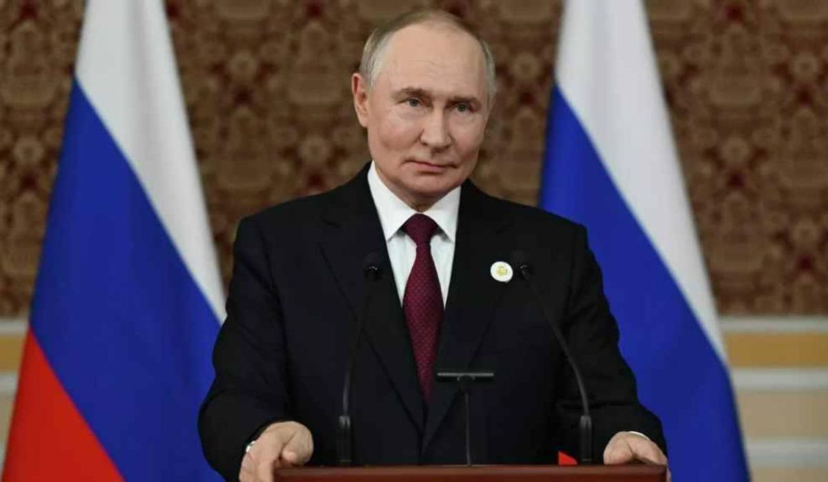 Опрос показал, как россияне оценивают работу Путина